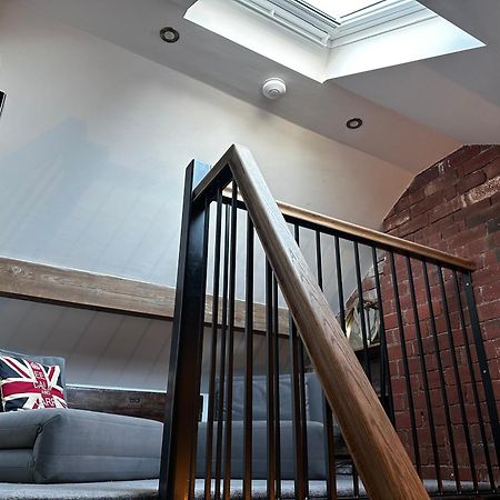 Unique Victorian Stable Conversion Халифакс Екстериор снимка